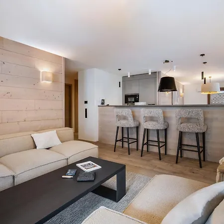 Familial Avec Terrasse Et Wifi, Proche Des Pistes De Le Praz Куршевель