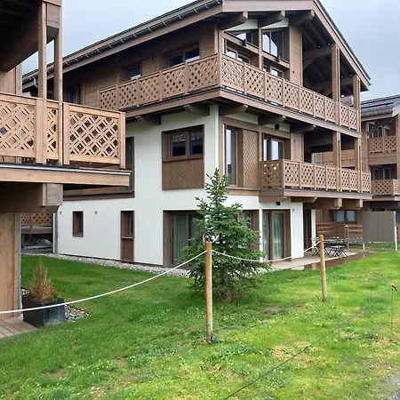 Familial Avec Terrasse Et Wifi, Proche Des Pistes De Le Praz - Fr-1-568-61 *
